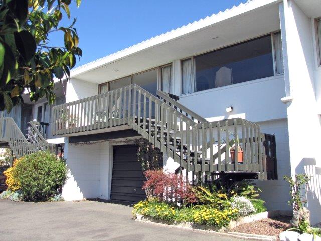 2/126 THOMPSON RD, BLUFF HILL, NAPIER - Carousel 1