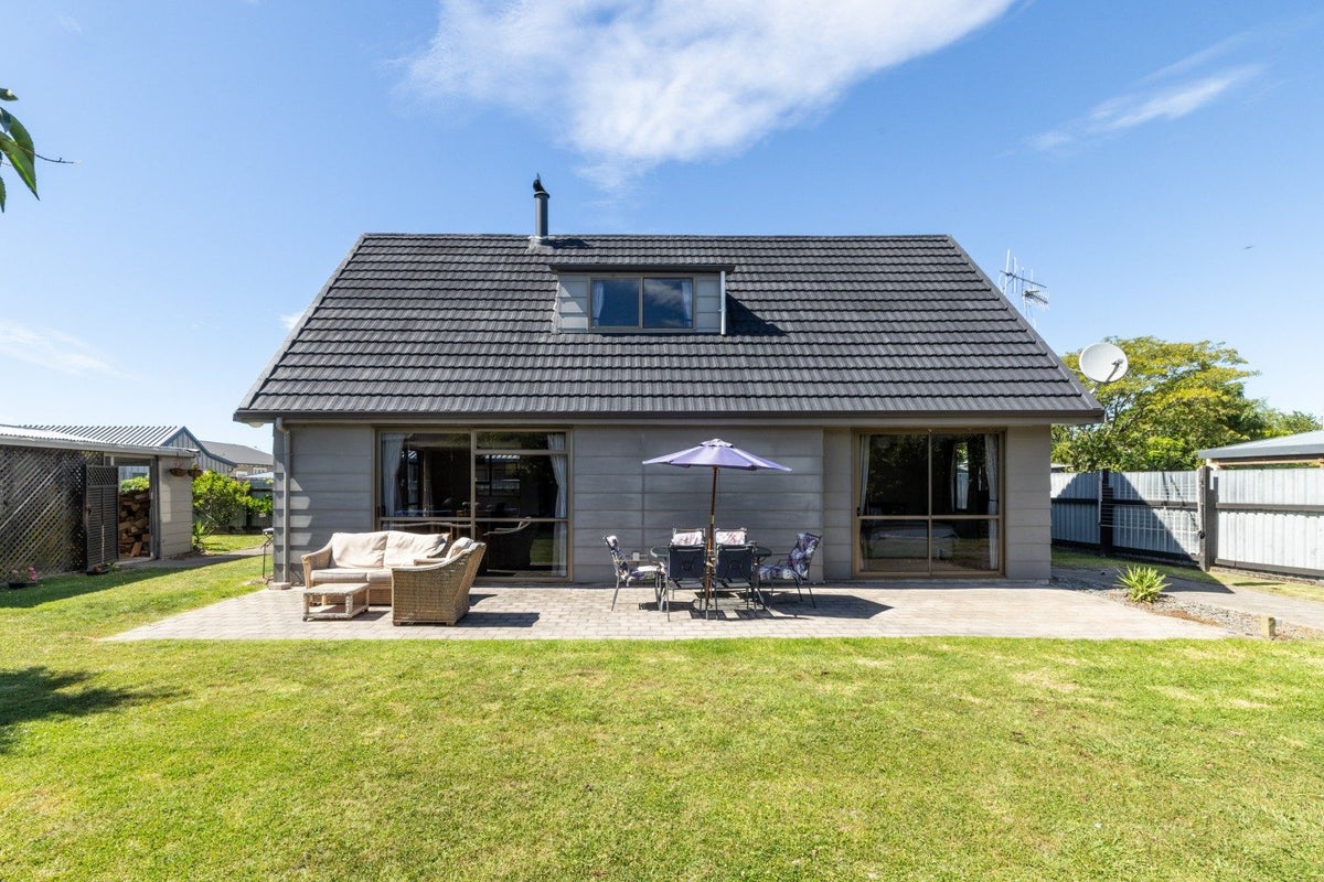 44B Auckland Road, Greenmeadows, Napier - Carousel 1