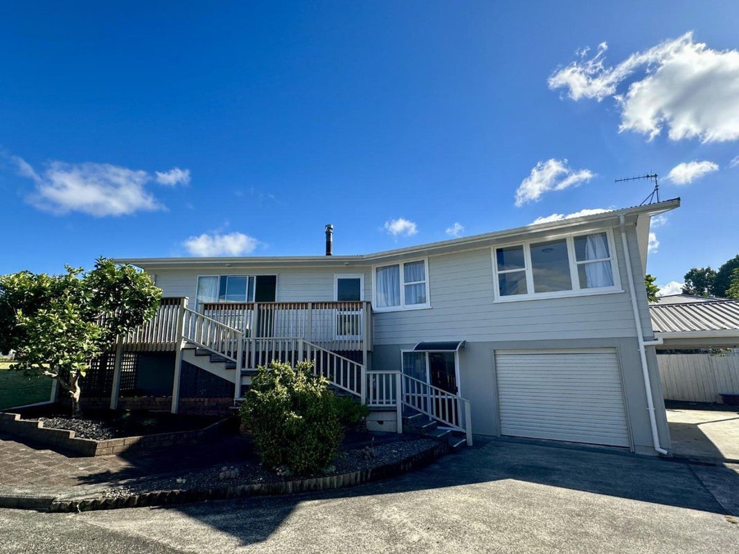 55 Crawford Crescent, Kamo, Whangarei - Carousel 1