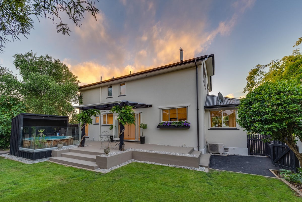 132 Caledonian Road, St Albans, Christchurch - Carousel 35