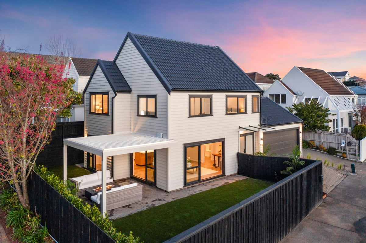 1/22 Clonbern Road, Remuera, Auckland City, Auckland - Carousel 1