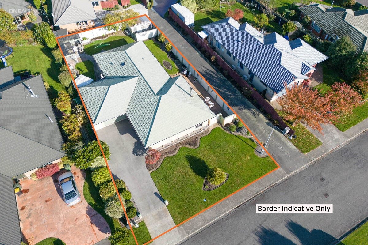 22 Paget Drive, Woodend, Woodend - Carousel 27
