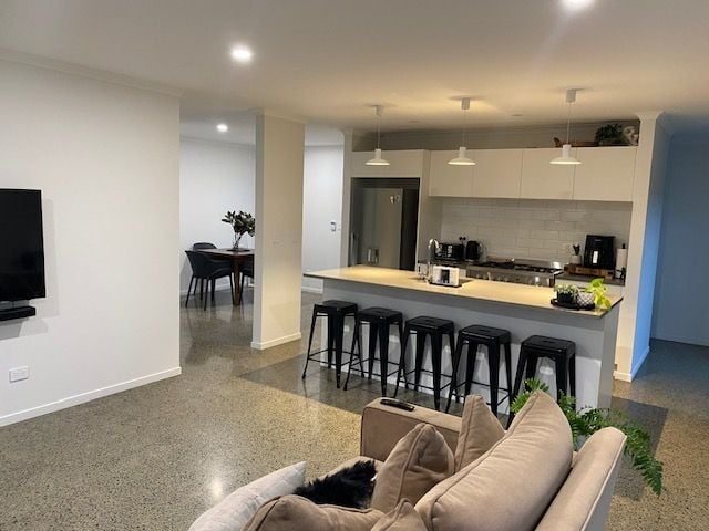 2 Hooton Drive, Huapai, Kumeu - Carousel 1