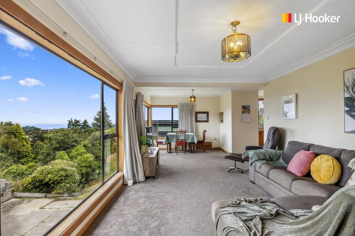 11 Carnarvon Street, Belleknowes, Dunedin - Carousel 2