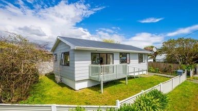 36 Anaru Street, Raumati Beach, Paraparaumu - Carousel 1