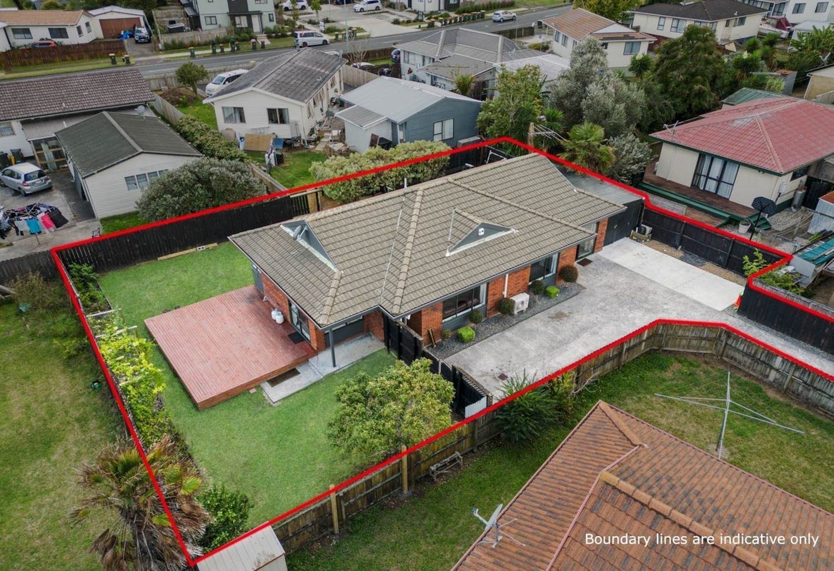 14 Horlicks Place, Randwick Park, Auckland - Carousel 10