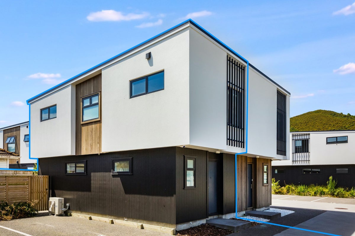 3/338 Oxford Terrace, Avalon, Lower Hutt - Carousel 19