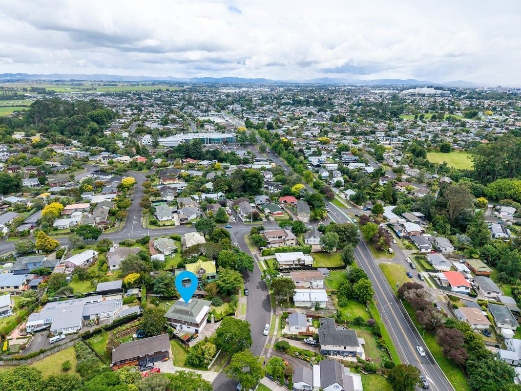 6 Exeter Street, Glenview, Hamilton - Carousel 24