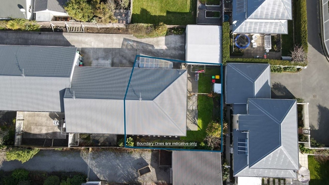 4/11 Lindsay Street, St Albans, Christchurch - Carousel 2