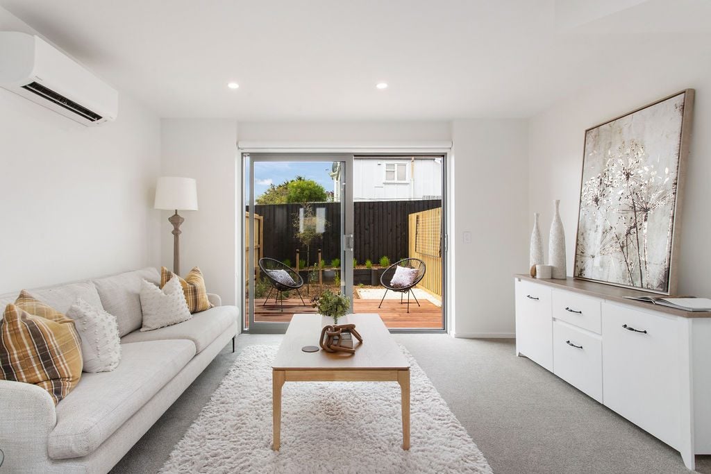 11/176 England Street, Linwood, Christchurch - Carousel 2