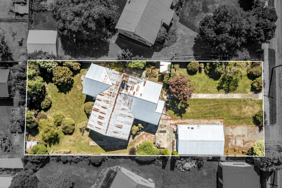 5 Hawkswood Street, Waiau, Waiau - Carousel 2