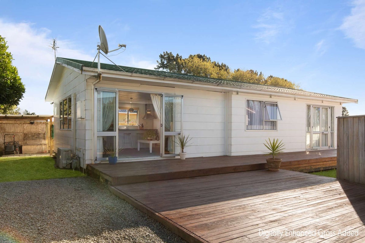 28 Newton Place, Westbrook, Palmerston North - Carousel 2