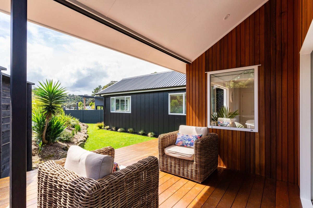 10 Admiral Way, Whangarei - Carousel 1