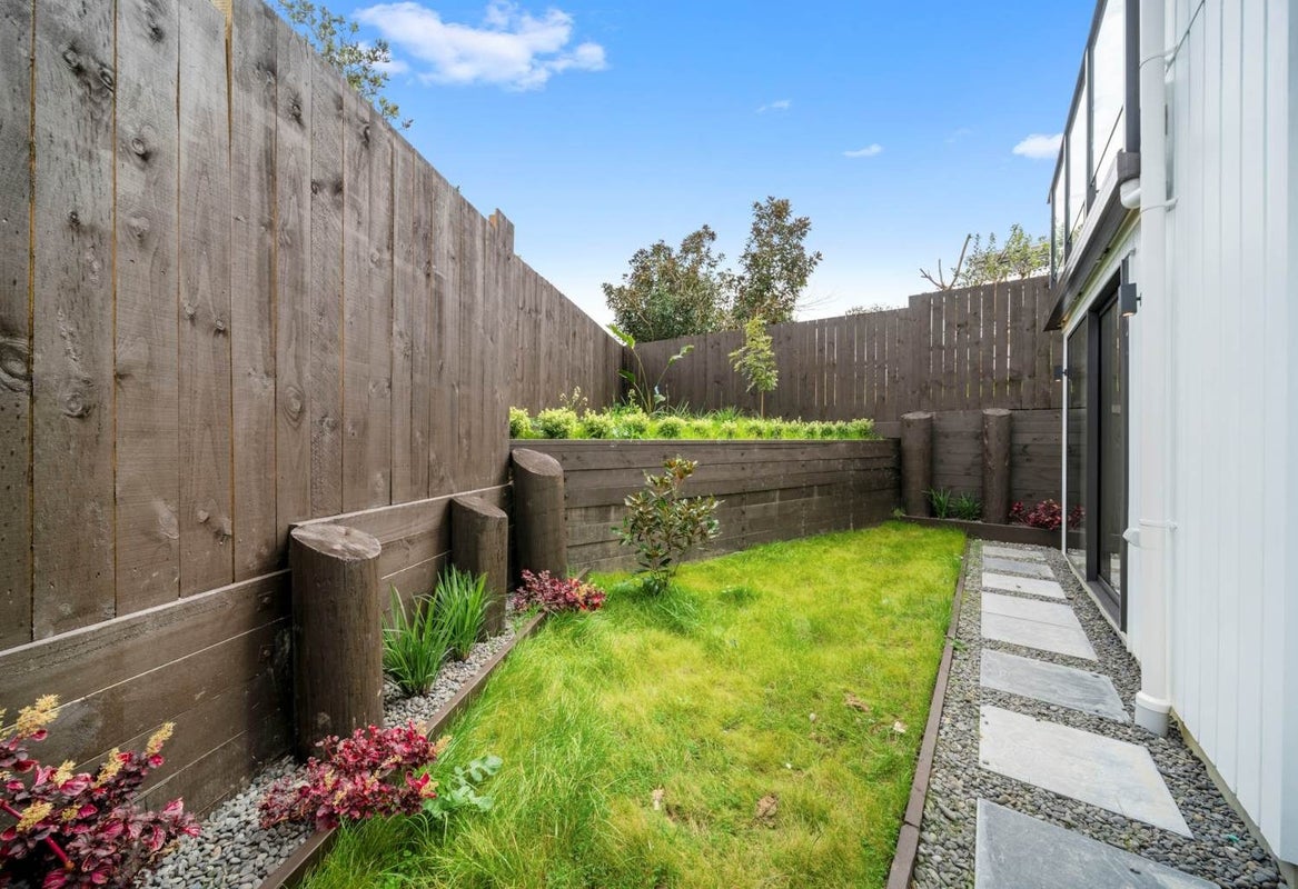 21D Salamanca Road, Sunnynook, Auckland - Carousel 21