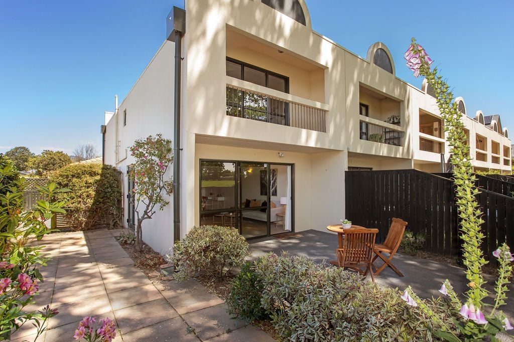 7/17 Devon Street, Sydenham, Christchurch - Carousel 1