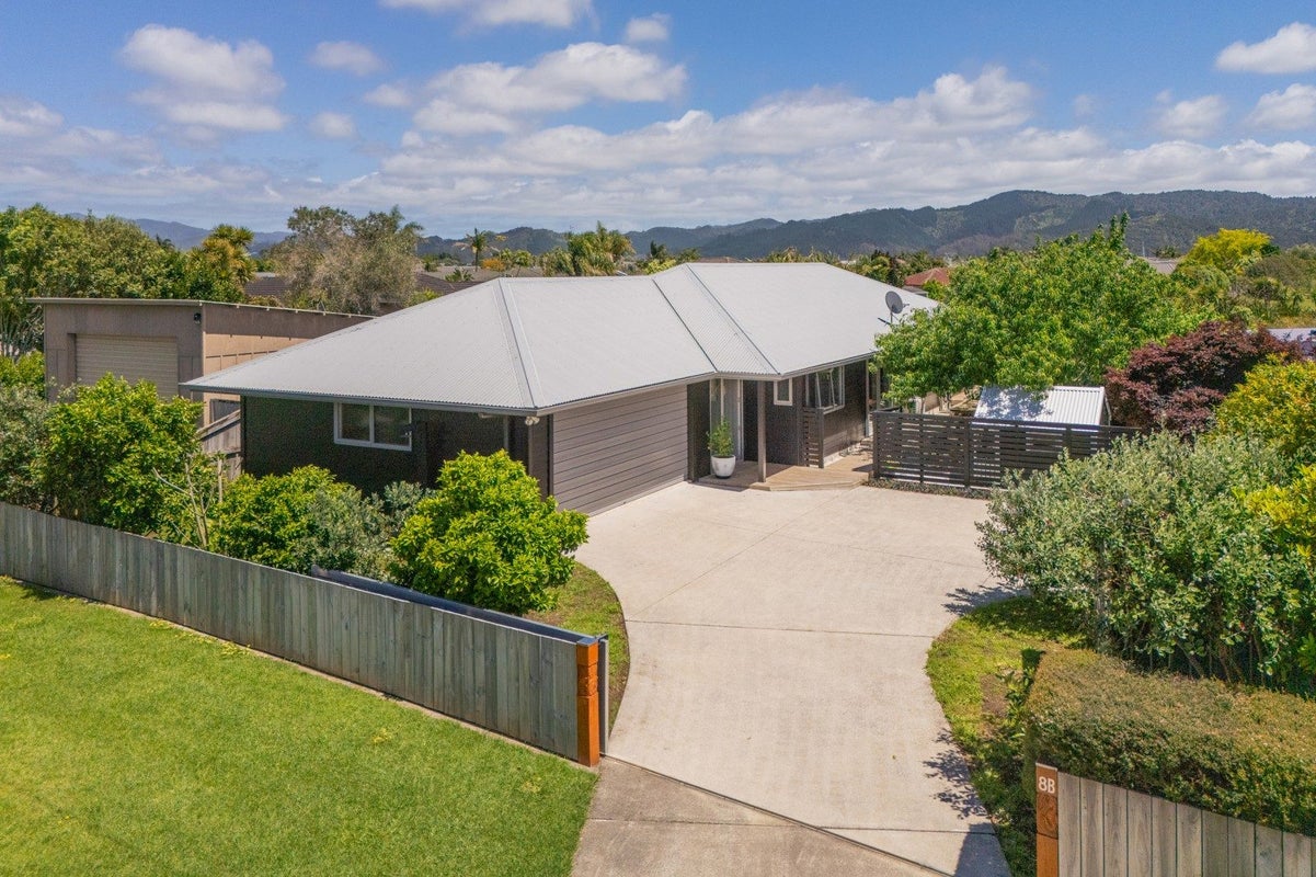 8B Cook Drive, Whitianga, Whitianga - Carousel 2