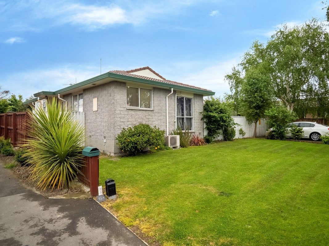 4 Tahi Place, Belfast, Christchurch - Carousel 2