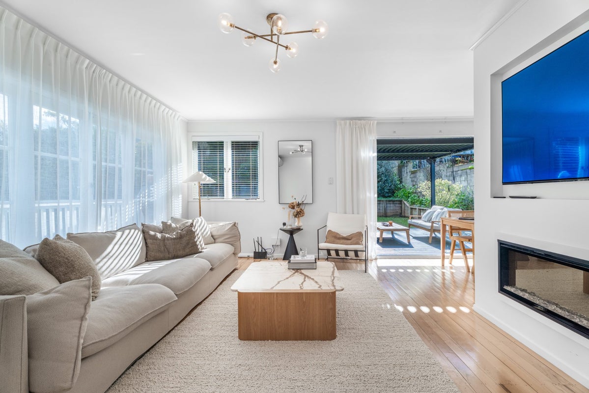 33 Mulgan Street, New Windsor, Auckland City, Auckland - Carousel 2