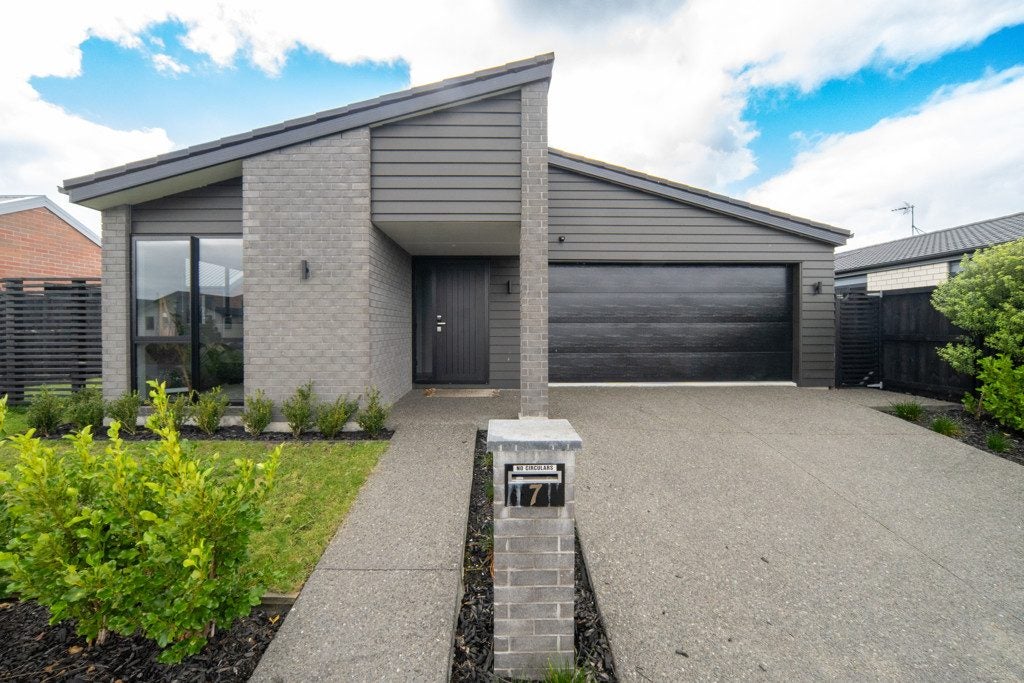 7 Lulu Avenue, Chartwell, Hamilton - Carousel 1