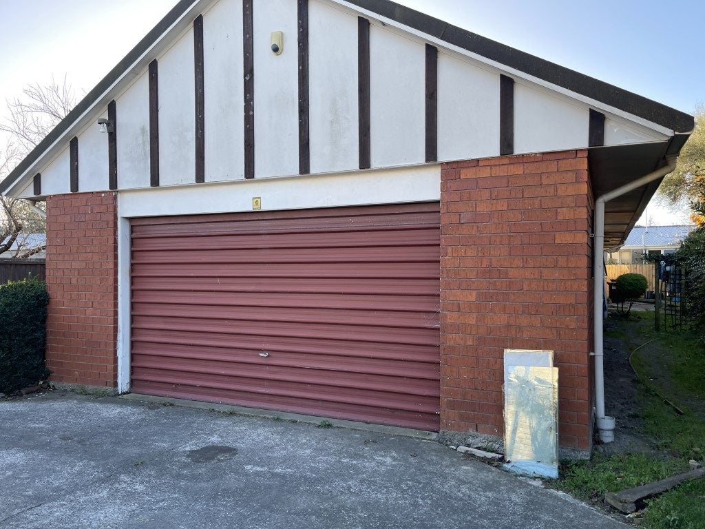 1/233 Waimairi Road, Ilam, Christchurch - Carousel 2