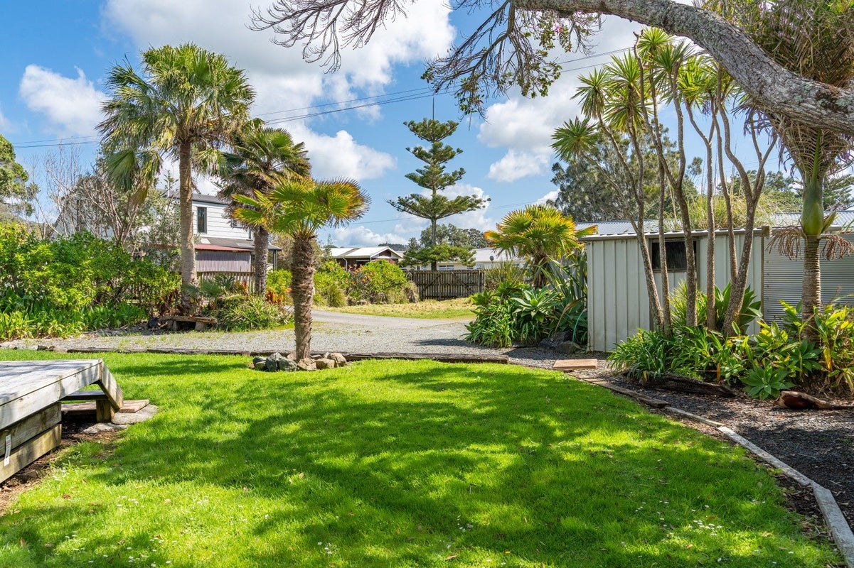 841 Cove Road, Waipu, Waipu - Carousel 15