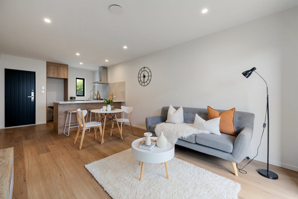 2/133 Silverdale Road, Silverdale, Hamilton, Waikato - Carousel 1