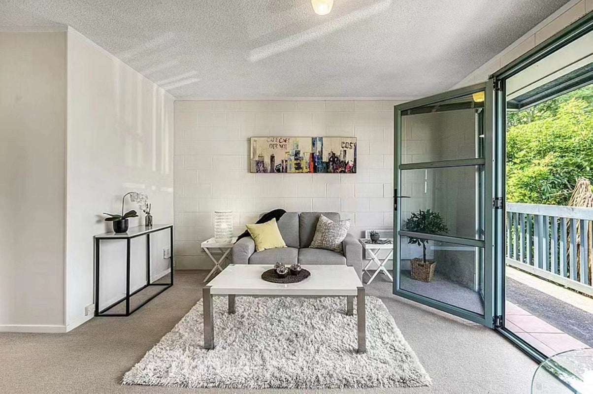10/4 Wynyard Road, Mount Eden, Auckland - Carousel 2