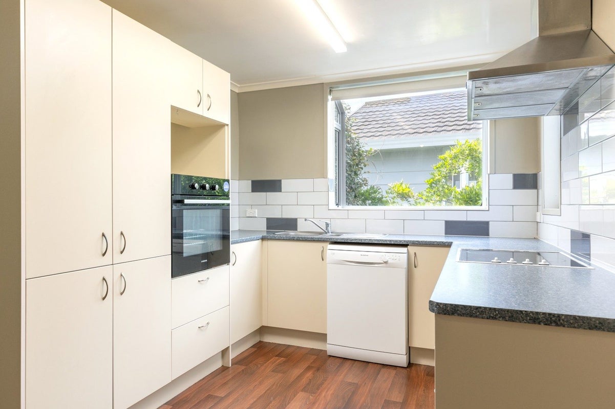 7 Manson Street, Redwoodtown, Blenheim - Carousel 2