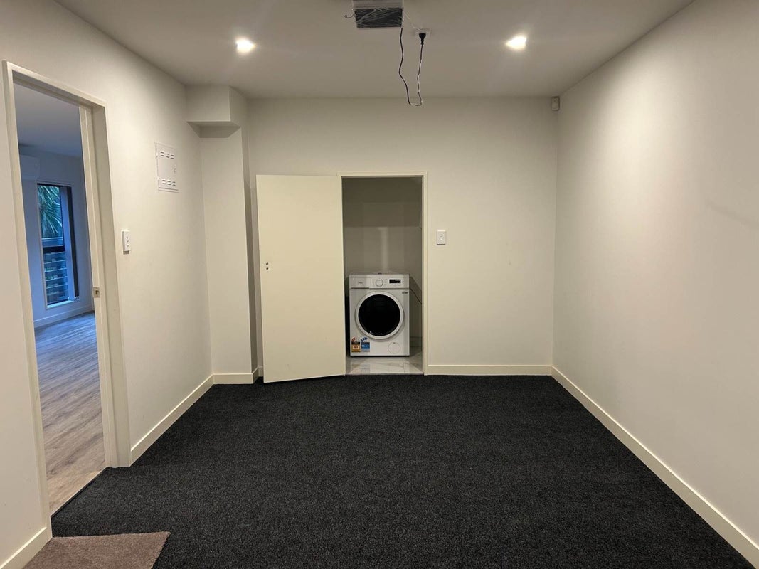 89E Oreil Avenue, West Harbour, Auckland - Carousel 13