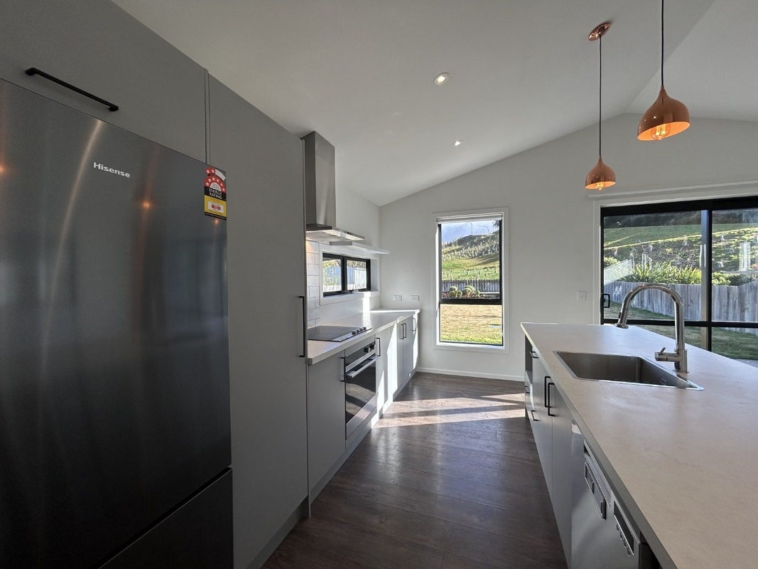 106A Risinghurst Terrace, Lower Shotover, Queenstown - Carousel 2