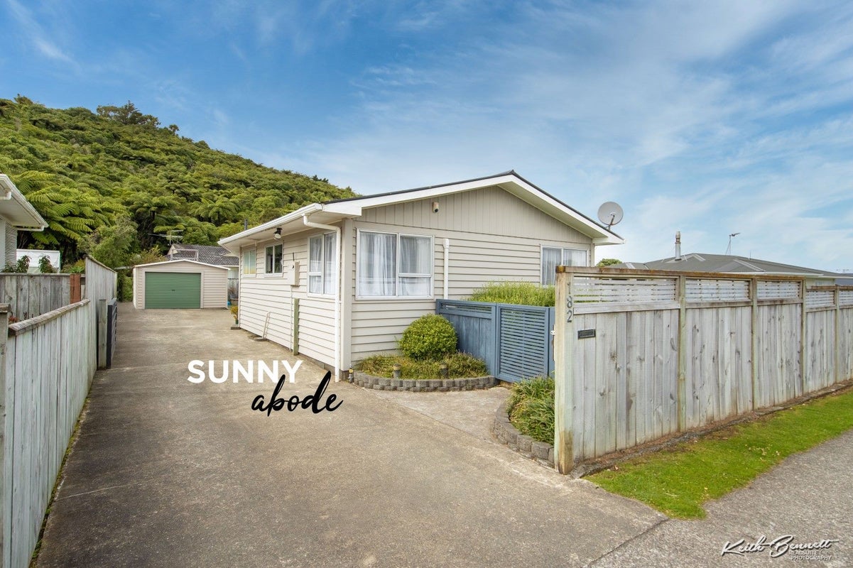 182 Major Drive, Kelson, Lower Hutt - Carousel 1