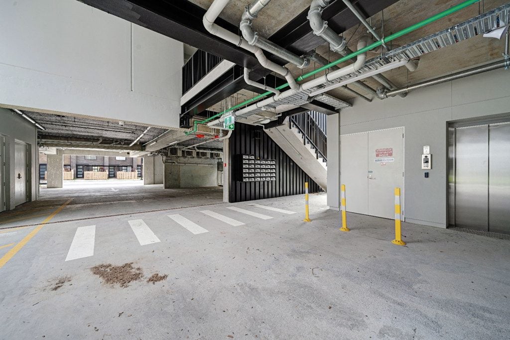 106/5 Rauemi Way, Te Atatu South, Auckland - Carousel 2