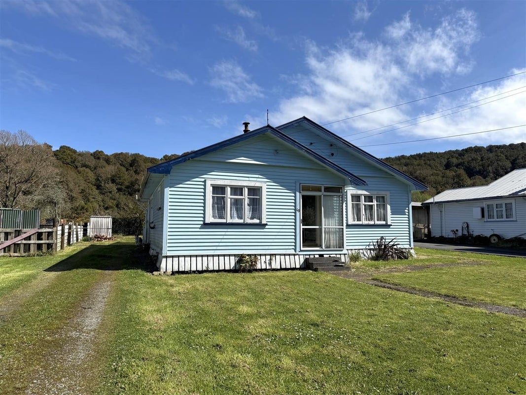 48 Oxford Street, Taylorville, Greymouth - Carousel 18