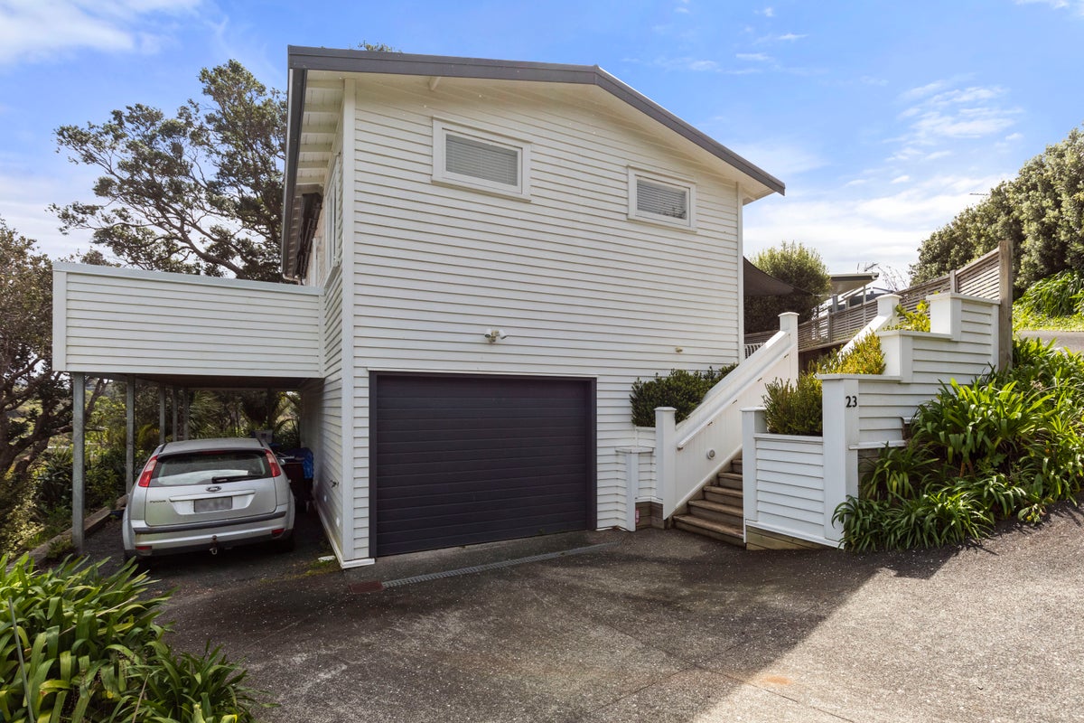 23 Victoria Road North, Onetangi, Waiheke Island - Carousel 1