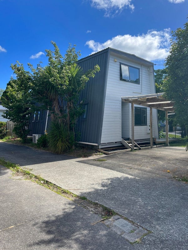 1/17 Ribblesdale Road, Henderson, Auckland - Carousel 1