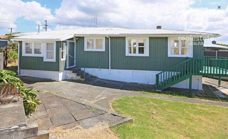 25 Gilliam Street, New Lynn, Auckland - Carousel 1