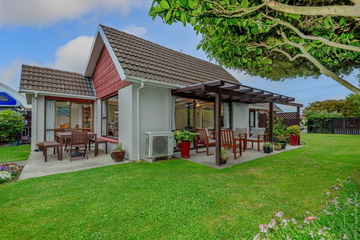 192 Highsted Road, Casebrook, Christchurch - Carousel 2