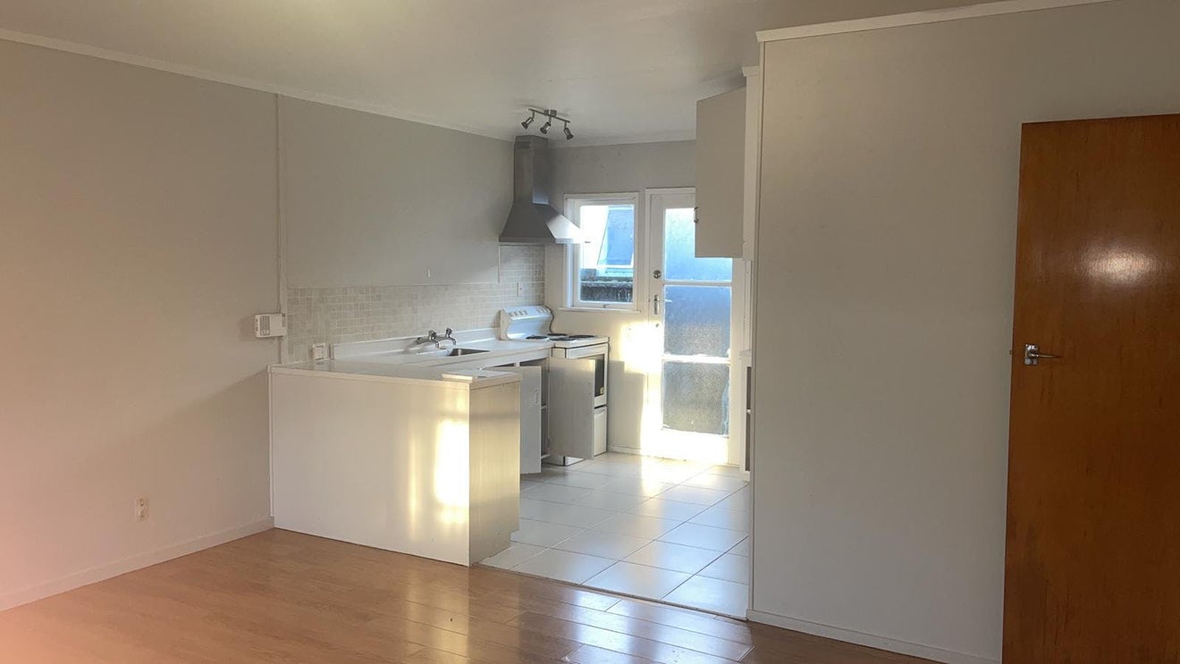 3/39 MIRO ST, New Lynn, Auckland - Carousel 2