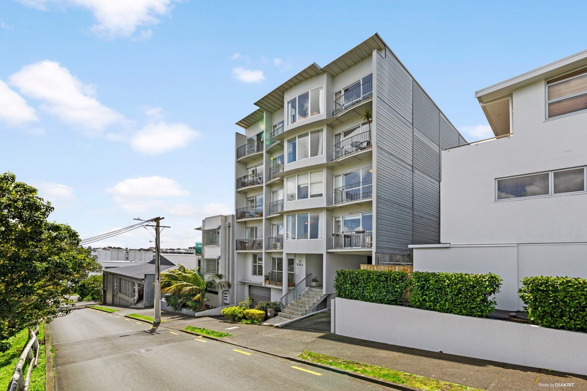 G/17 Scanlan Street, Grey Lynn, Auckland - Carousel 1