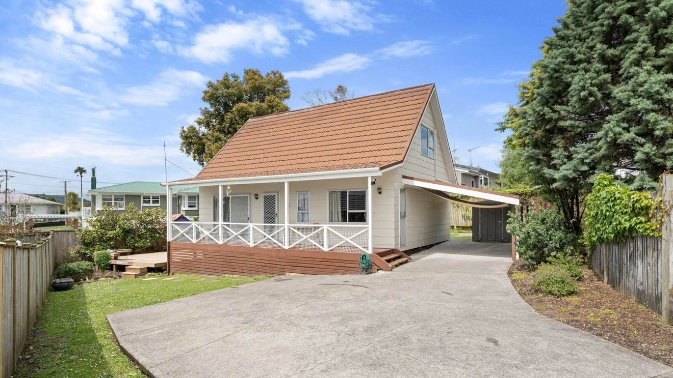 2/58 Opaheke Road, Papakura, Auckland - Carousel 1