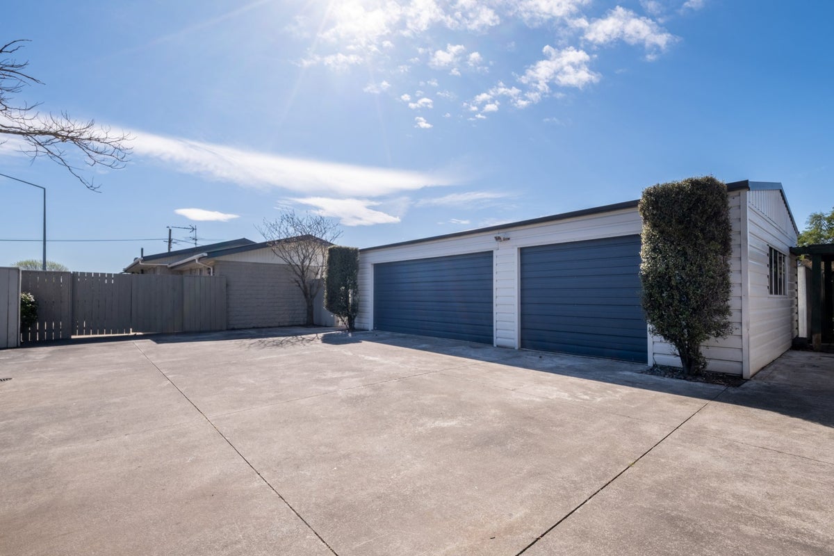 39 Inwoods Road, Parklands, Christchurch - Carousel 22