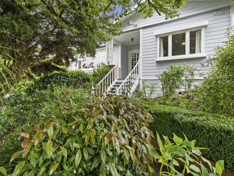 93 Duthie Street, Karori, Wellington - Carousel 1