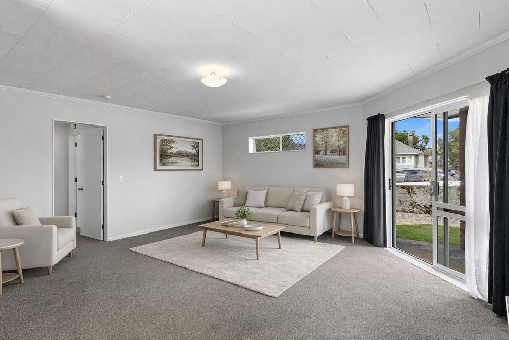 52 Pine Avenue, Ebdentown, Upper Hutt - Carousel 2