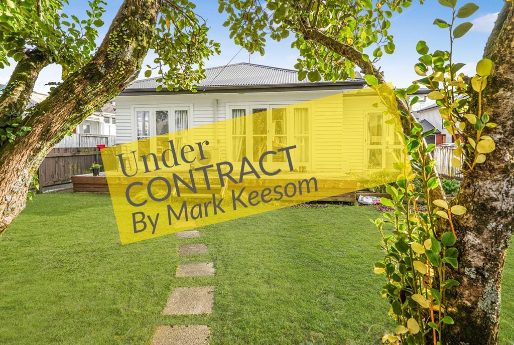 219 Fox Street, Hamilton East, Hamilton - Carousel 1