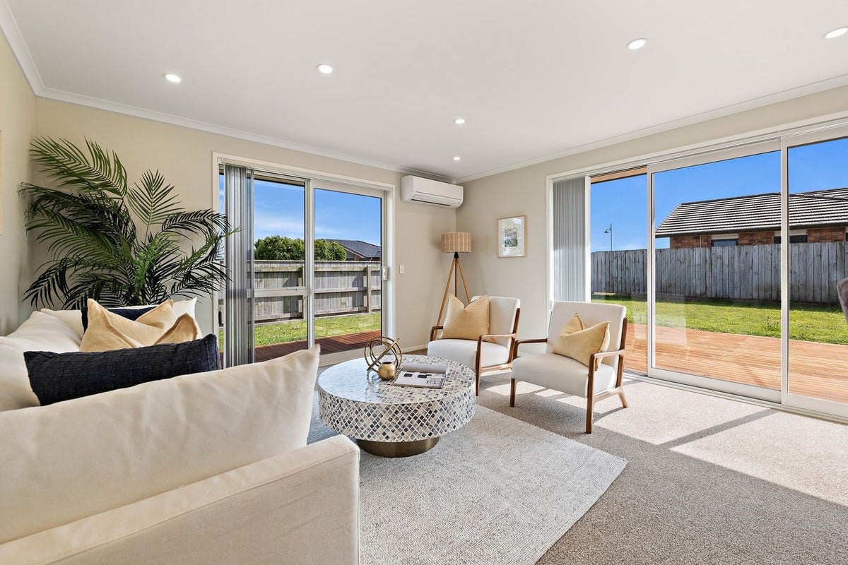 1 Reremoana Close, Hawera - Carousel 2