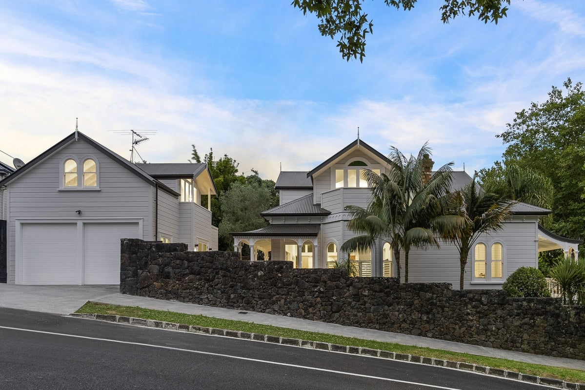 9 Picton Street, Freemans Bay, Auckland - Carousel 1