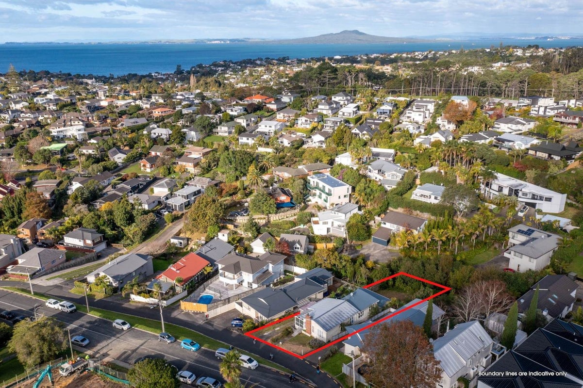 74 Matipo Road, Mairangi Bay, Auckland - Carousel 2