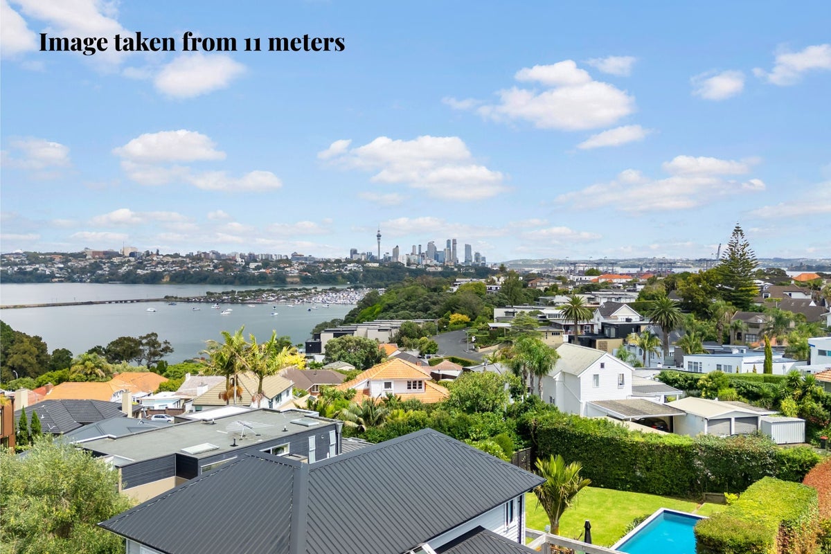 3 Rewiti Street, Orakei, Auckland - Carousel 1