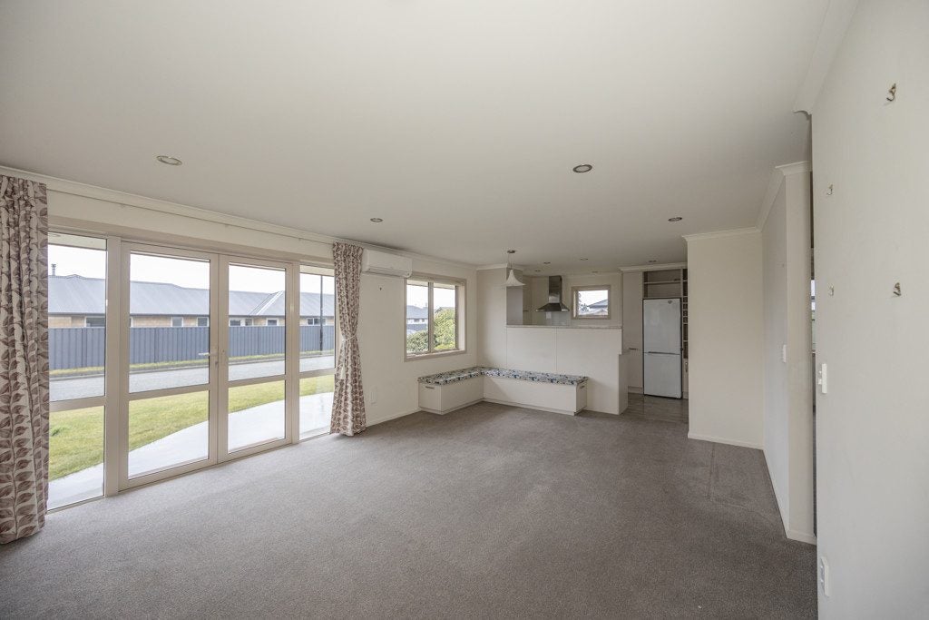 6 Stringer Crescent, Oamaru, Waitaki, Otago - Carousel 2