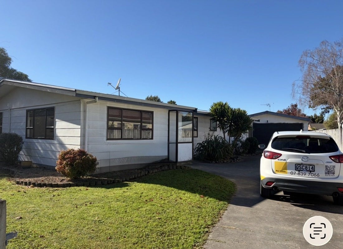 124 Burns Street, Leamington, Cambridge - Carousel 2